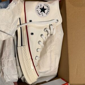 Converse Chuck 70 Hi in White and Garnet